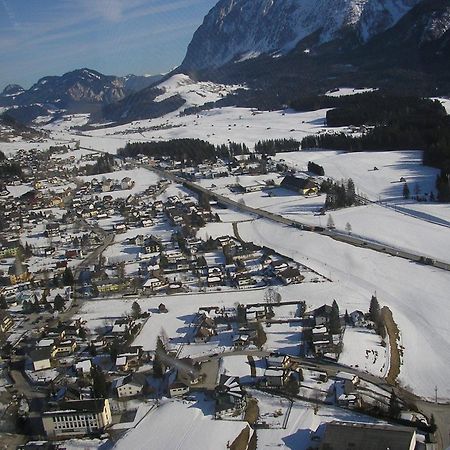 Appartementhaus Theresia Bad Mitterndorf Esterno foto